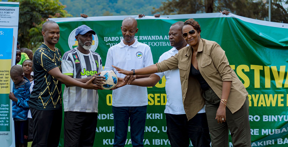 Kigali: Amarerero yahawe imipira yo gukina irenga 100